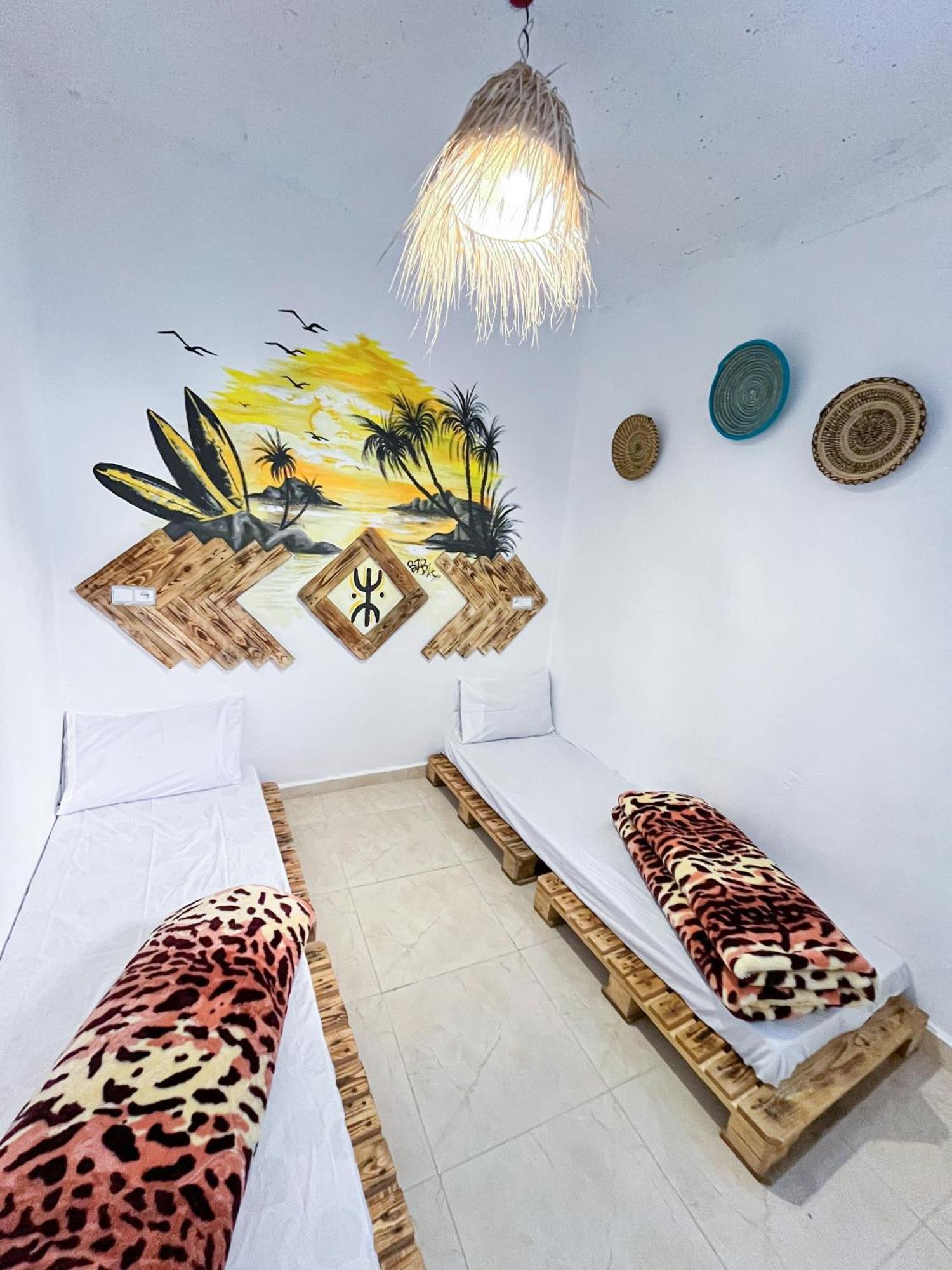 Boilers Surf House Hostel Tamri Екстериор снимка