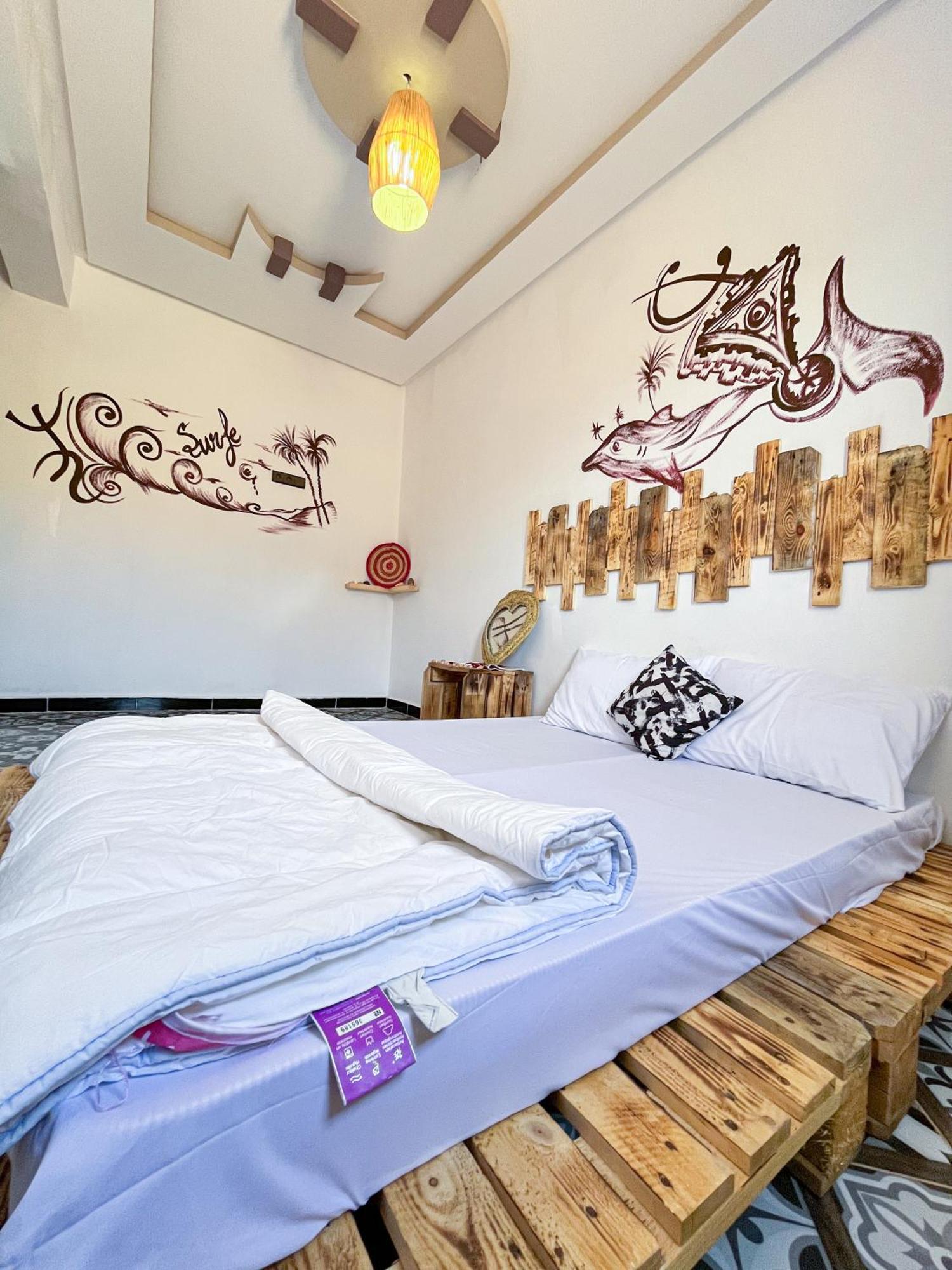 Boilers Surf House Hostel Tamri Екстериор снимка