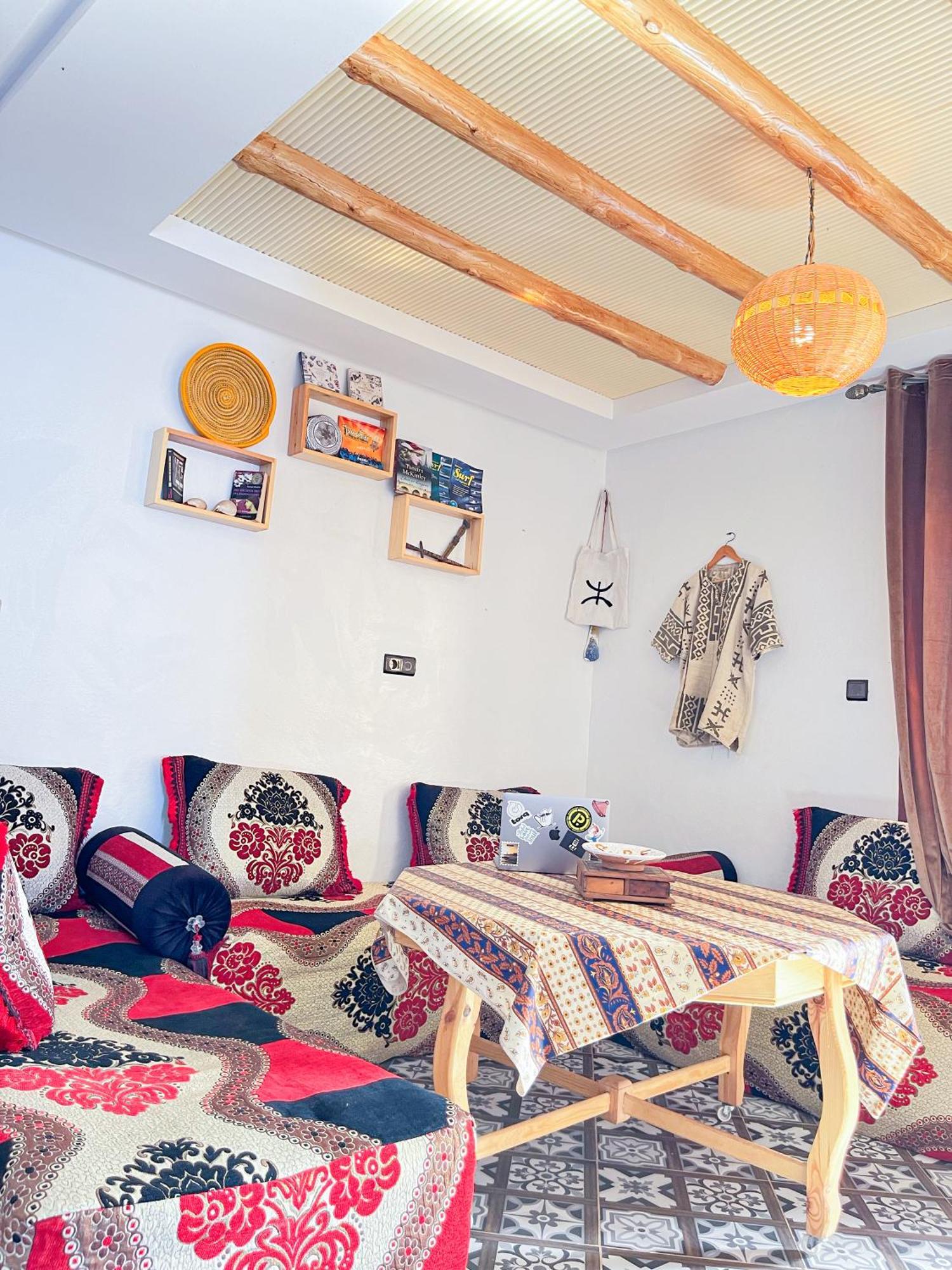 Boilers Surf House Hostel Tamri Екстериор снимка