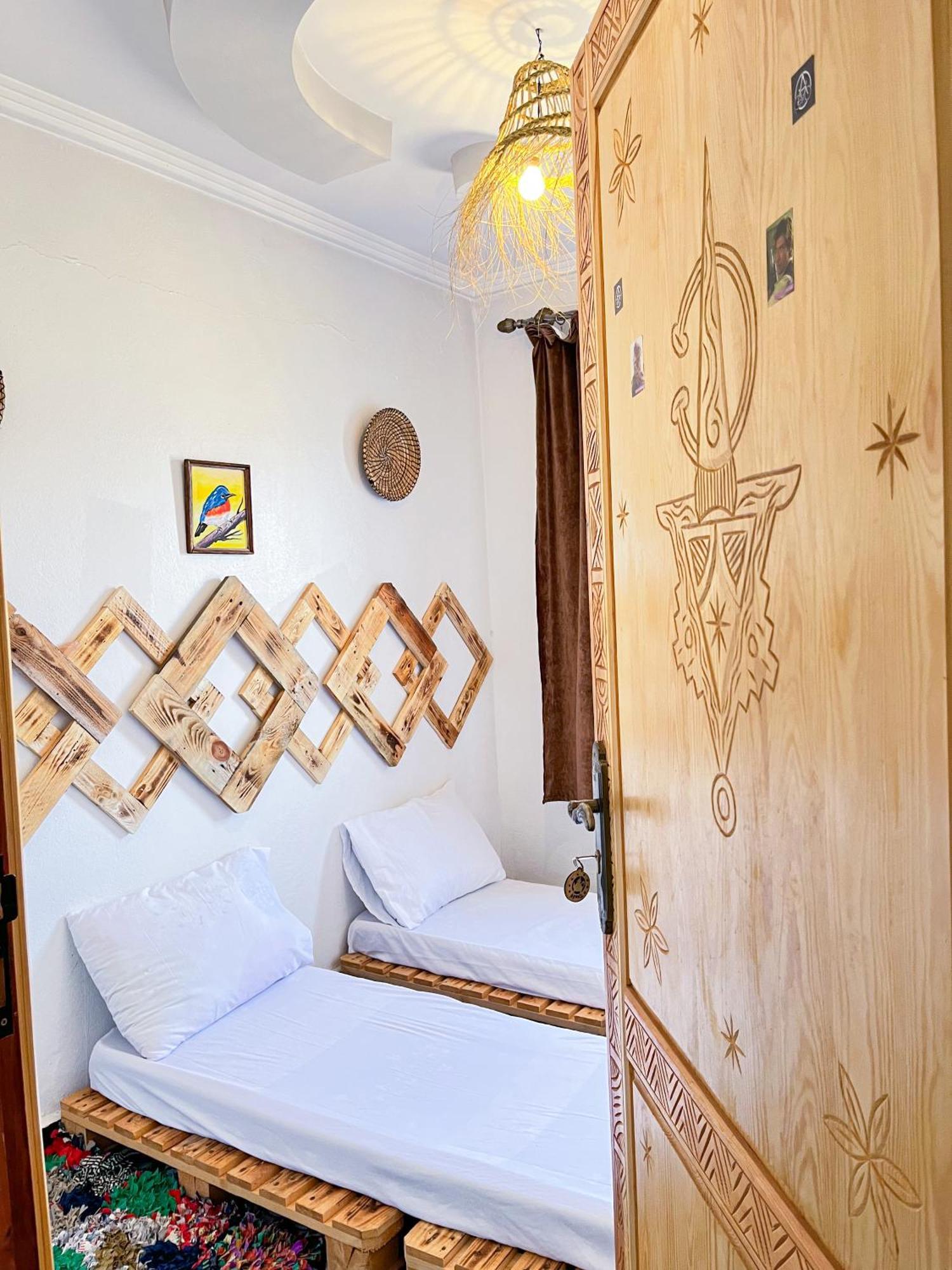 Boilers Surf House Hostel Tamri Екстериор снимка