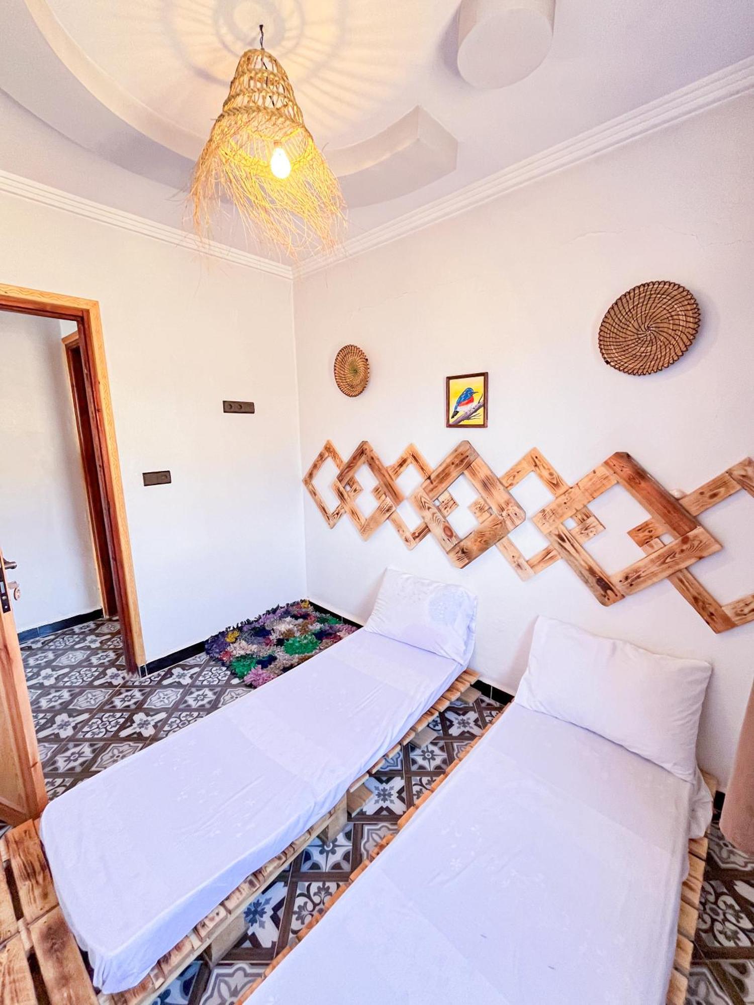Boilers Surf House Hostel Tamri Екстериор снимка